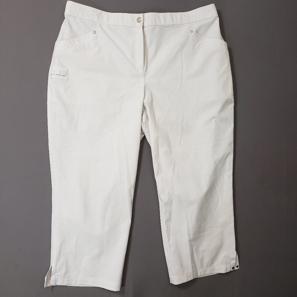 Zenergy GOLF by Chicos Womens Crop Capri Pants Size 2 (US 12) White Stretch